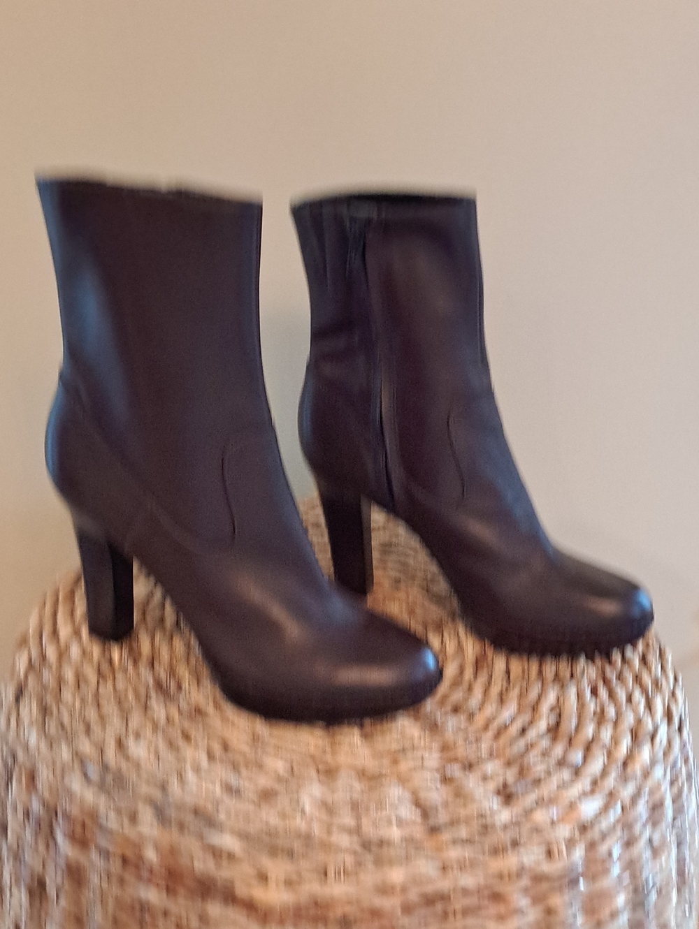 Marc Fisher Womens Brown Leather 4" Platform Ankle Booties Side Zipper 6